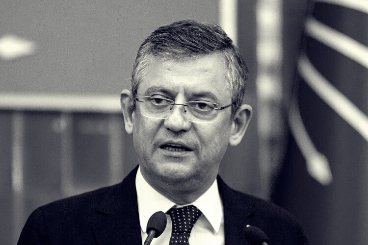 Hüsnü Yusuf Turabiç yazdı l CHP nereye?