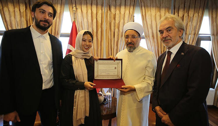 İskender Pala’nın Japon gelini, İstanbul’da Müslüman oldu