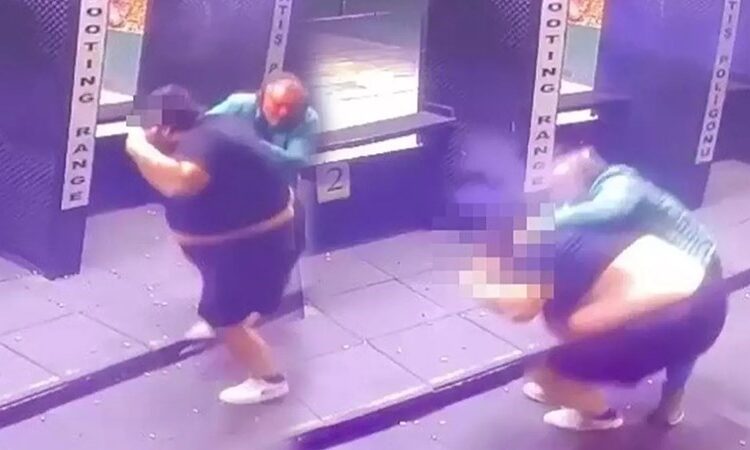 Poligonda intihar girişimi! Hem kendini, hem de engellemeye çalışan eğitmeni vurdu