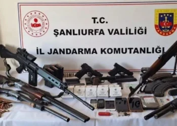 Sahte MİT’çi, çok sayıda silahla yakalandı