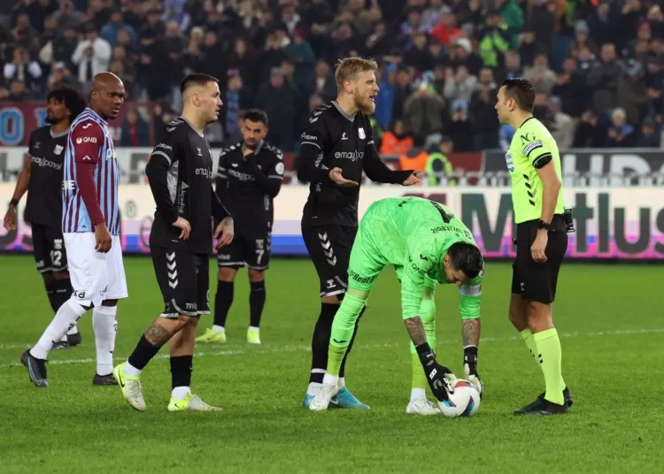 Safa Kar yazdı l Uğurcan’ı incitmeye değer mi?