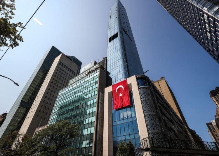 New York’taki Türk Evi, 4 yıldır yangın yönetmeliğindeki eksikler sebebiyle ruhsat alamıyor