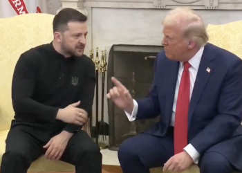Trump, dünyanın gözü önünde Zelenski’yi azarladı: Ya anlaşma yaparsın ya ABD elini çeker