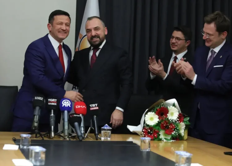 İYİ Parti'nin Kampanya Yürütücüsü Faruk Acar, AK Parti Tanıtım Başkanı oldu 1 İYİ Parti’nin Kampanya Yürütücüsü Faruk Acar, AK Parti Tanıtım Başkanı oldu