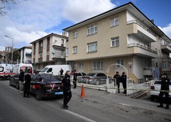 İki çocuğunu katleden anne tutuklandı