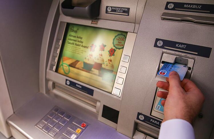ATM’de yüzü kamera tarafından tespit edilemeyen, işlem yapamayacak 1 ATM’de yüzü kamera tarafından tespit edilemeyen, işlem yapamayacak