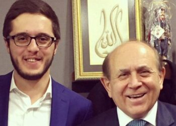 Burhan Kuzu'nun eski danışmanına "Cumhurbaşkanına hakaret" soruşturması 3 Burhan Kuzu’nun eski danışmanına “Cumhurbaşkanına hakaret” soruşturması