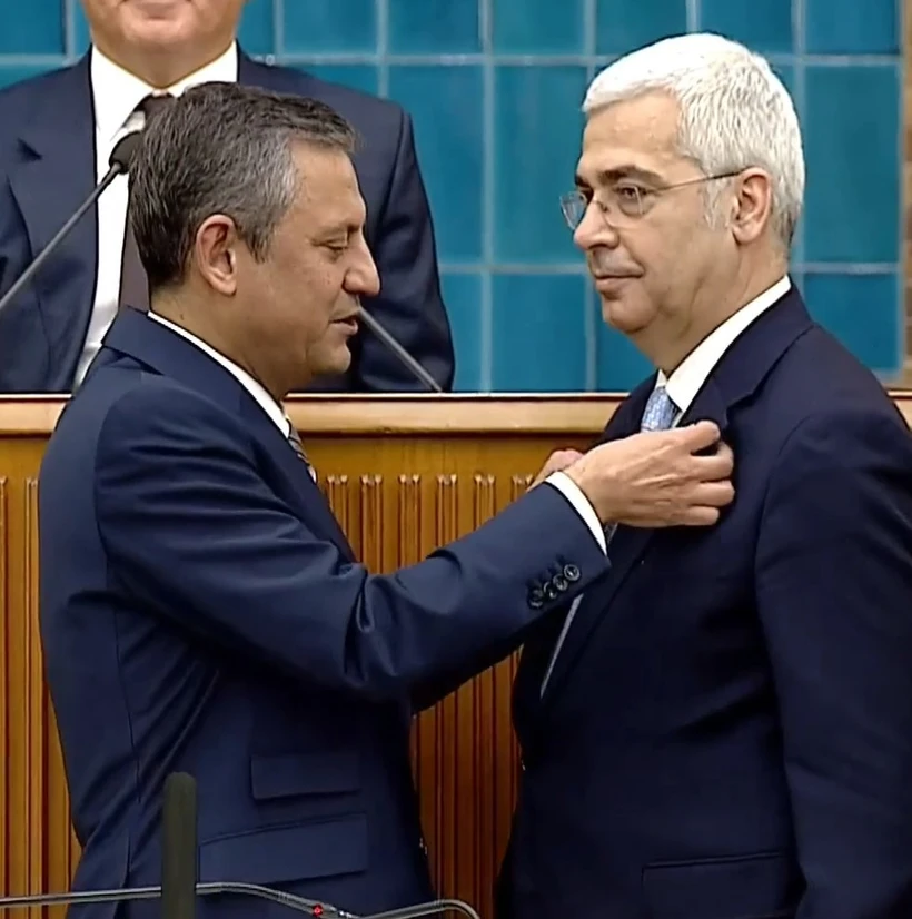 Turkish Post 23 Ocak’ta duyurmuştu: Enginyurt ve Uzun CHP’ye katıldı