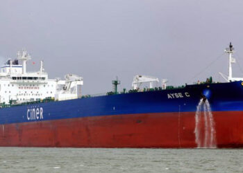 Ciner Denizcilik Yunanistan’a taşınıyor: Önce medyadan çekildi, şimdide Türkiye’den