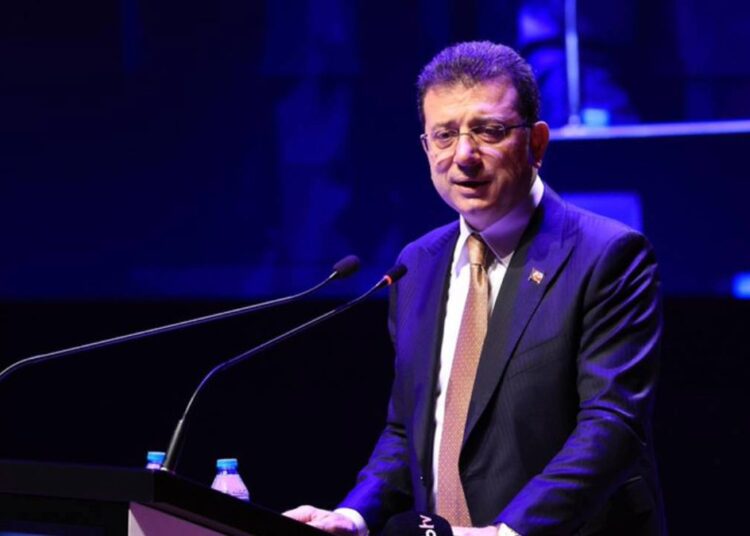 İmamoğlu'ndan Erdoğan'a yanıt: Bana karşı gösterdiği sertliği, "Gazze, ABD toprağı olacak" diyen Turmp'a da göstersin 1 İmamoğlu’ndan Erdoğan’a yanıt: Bana karşı gösterdiği sertliği, “Gazze, ABD toprağı olacak” diyen Turmp’a da göstersin