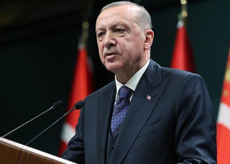 Erdoğan: Dünya bir imtihan yeridir, ekonomik zorluklar gelip geçer