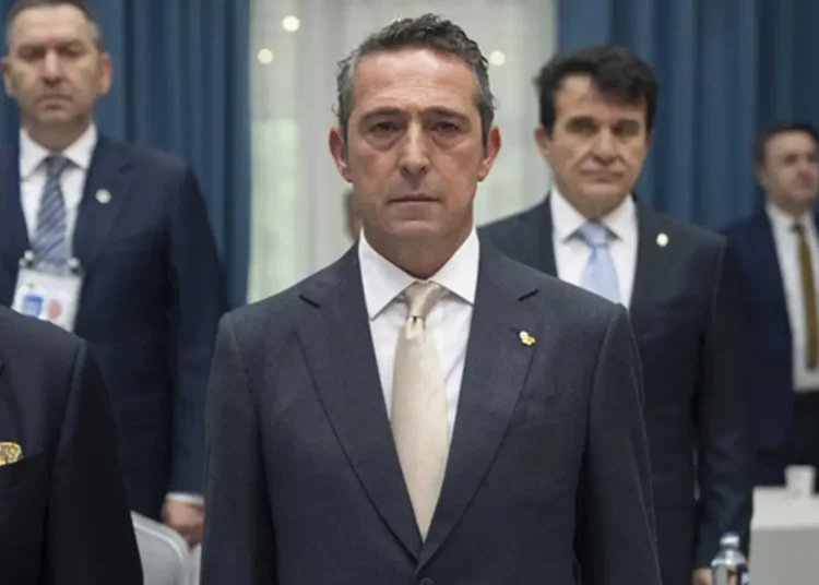 Fenerbahçe’ye 3 milyar TL’lik dev sponsor