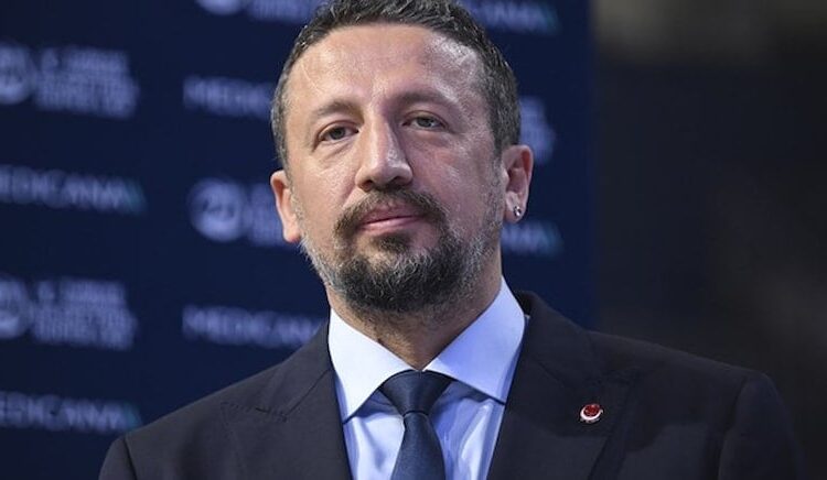 Hidayet Türkoğlu’dan Fenerbahçe’ye rest: Yaptırımdan çekinmeyiz