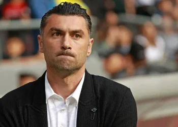 Burak Yılmaz’a ilk maçında kırmızı kart şoku! Fenerbahçe maçında kulübede olmayacak