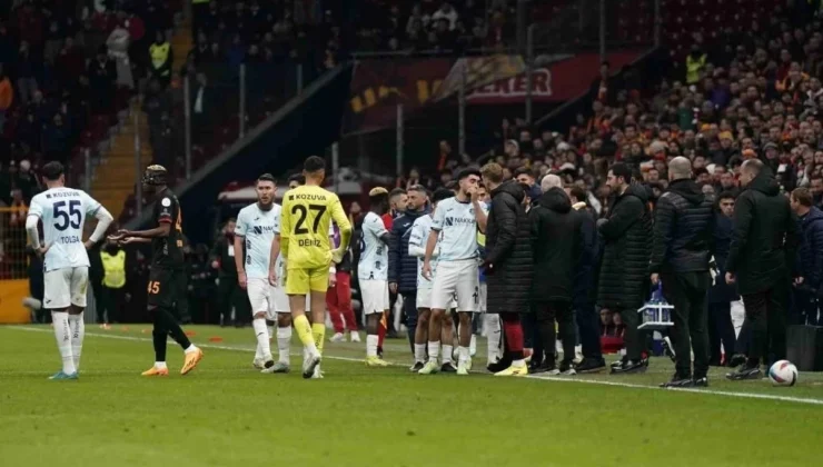 Galatasaray - Adana Demirspor maçının yarıda kalması, Avrupa basınında da manşetlerde 