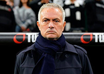 Jose Mourinho’dan Galatasaray derbisi yorumu ve Icardi açıklaması!