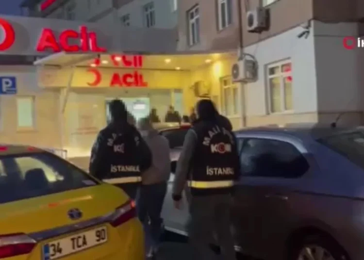 Ameliyat masasında hastayla pazarlık yapan muhasebeci tutuklandı