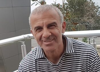 Beynine pıhtı atan Oğuz Çetin yoğun bakımda