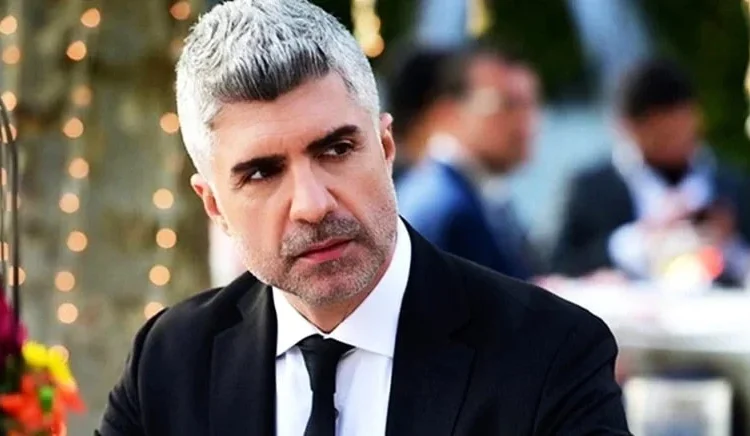 Ailesiyle sorunlar yaşayan Özcan Deniz, kalp spazmı geçirdi 1 Ailesiyle sorunlar yaşayan Özcan Deniz, kalp spazmı geçirdi