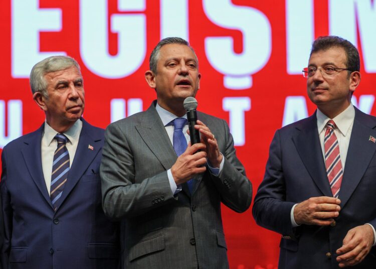 Aslı Güney yazdı l “İmamoğlu ve Yavaş’ın gölgesinde, CHP’de başkanlık yapmak”