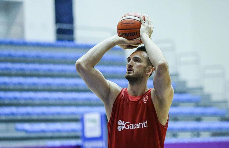 Milli basketbolcu Semih Erden kariyerini noktaladı 1 Milli basketbolcu Semih Erden kariyerini noktaladı