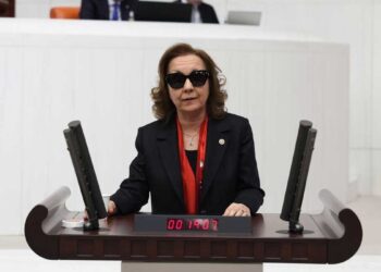 Gelecek Partisi Milletvekili Serap Yazıcı Özbudun, istifa etti: AK Parti’ye mi katılacak?