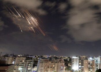 Wall Street Journal: ABD istihbaratı, İsrail’in İran’a saldırmayı planladığını raporladı