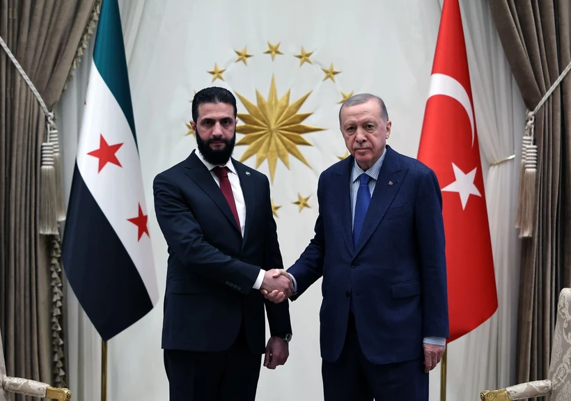 Suriye’nin yeni ‘First Lady’sinin bilinmeyenleri