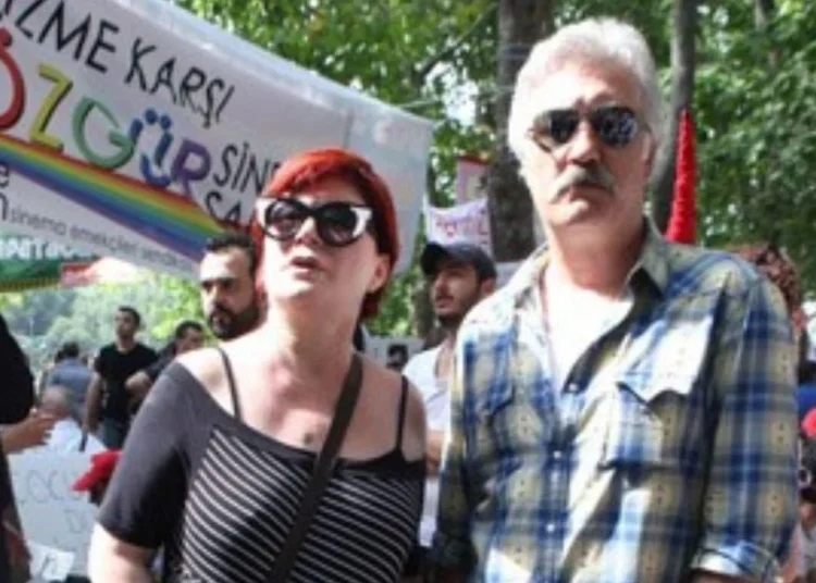 Gezi olaylarına katıldığı ortaya çıkan Tamer Karadağlı, siyasi boyutu görünce bir daha gitmemiş 1 Gezi olaylarına katıldığı ortaya çıkan Tamer Karadağlı, siyasi boyutu görünce bir daha gitmemiş