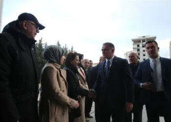 Van Büyükşehir Belediye Başkanı Zeydan görevden alındı: Vali Balcı kayyım atandı