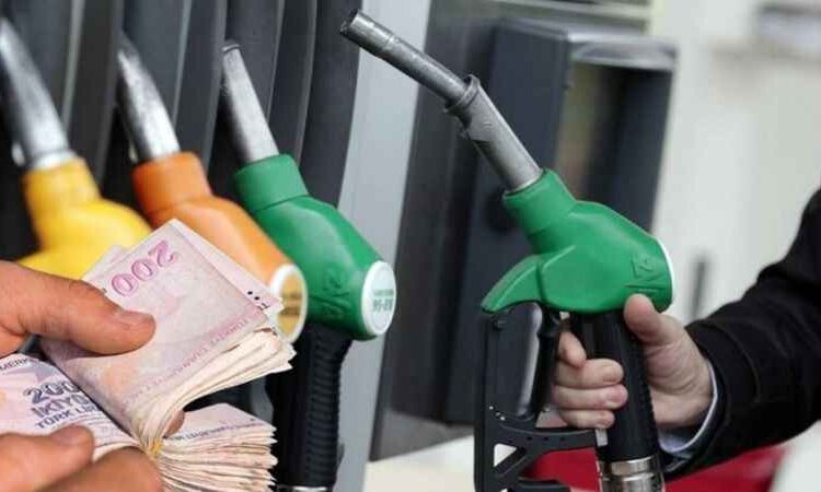 Mazota bu gece zam geliyor: 1 lira 45 kuruş 1 Mazota bu gece zam geliyor: 1 lira 45 kuruş
