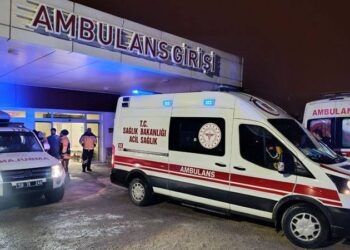 Sivas’ta camide doğal gazdan zehirlenen 48 kişi hastaneye kaldırıldı