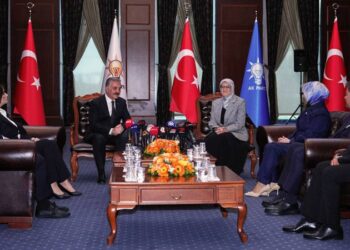 AKP ve MHP, bayramlaşma için buluştu; İmamoğlu konuşuldu