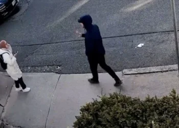 ABD’de doktora yapan Türk öğrenci Hamas’ı desteklediği iddiasıyla ters kelepçeyle gözaltına alındı