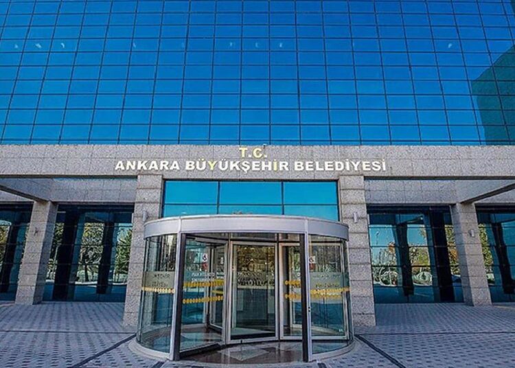 Ankara Büyükşehir Belediyesi'ne ‘konser’ soruşturmasında 5 tutuklama 1 Ankara Büyükşehir Belediyesi’nin 33 konseri hakkında soruşturma izni