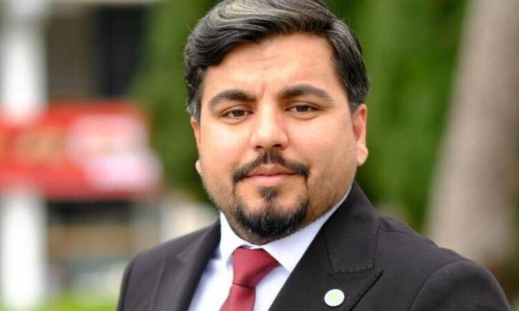 İlave Tv muhabiri Arif Kocabıyık gözaltına alındı 1 İlave Tv muhabiri Arif Kocabıyık gözaltına alındı