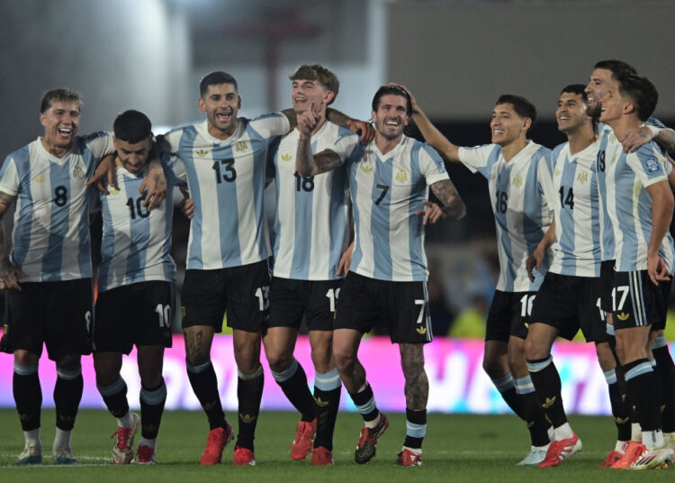 Arjantin, Brezilya’yı darmadağın etti: Dünya Kupası’na katılmayı garantiledi
