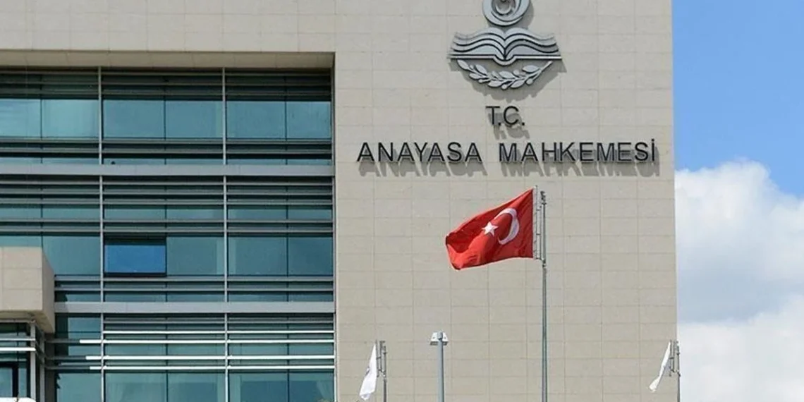 Anasayfa 66 Anayasa Mahkemesi hakim ve savcı yardımcılığı düzenlemesini iptal etti