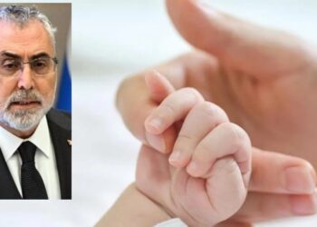 Türkiye’nin düşen doğurganlık oranını, babalara izin düzenlemesi yaparak artırma çabası…
