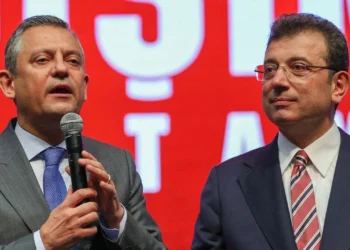 CHP lideri Özgür Özel: Darbe girişimiyle karşı karşıyayız