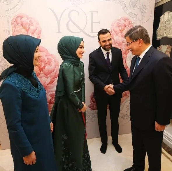 Cübbeli Ahmet'ten kızı hakkında 'pes' dedirten savunma! FETÖ'yü işaret etti 4 Cübbeli Ahmet'ten kızı hakkında 'pes' dedirten savunma! FETÖ'yü işaret etti