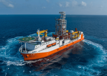 Çin, devasa bir gemiyle yerkabuğundan 11 kilometre derine inecek