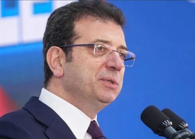İmamoğlu gözaltında: İlaçları verilmiyor, hiç kimseyle görüştürülmüyor 1 İmamoğlu gözaltında: İlaçları verilmiyor, hiç kimseyle görüştürülmüyor