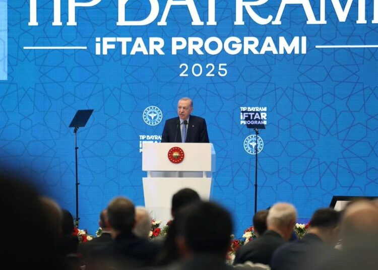 Erdoğan: 2025 yılında 37 bin yeni personel alacağız