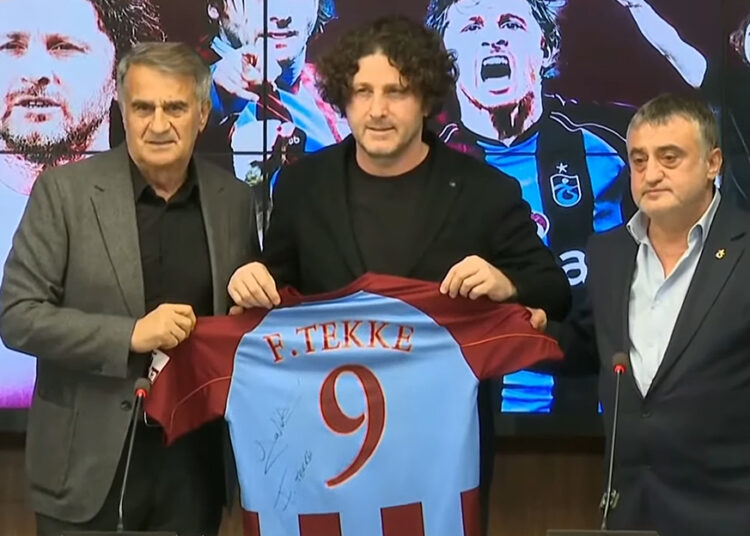 Fatih Tekke resmen Trabzonspor’un başına geçti, ilk idmanına çıktı
