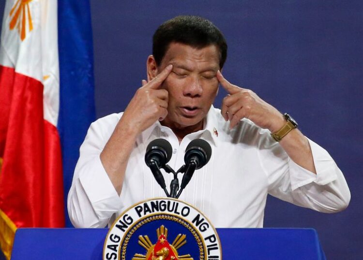Manila'da gözaltına alınan Filipinler'in eski Devlet Başkanı Rodrigo Duterte Lahey'e getirildi 1 Manila’da gözaltına alınan Filipinler’in eski Devlet Başkanı Rodrigo Duterte Lahey’e getirildi
