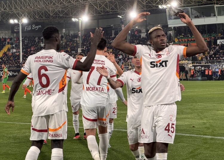 Galatasaray, geriden geldiği maçta Alanya'yı yenmeyi başardı 1 Galatasaray, geriden geldiği maçta Alanya’yı yenmeyi başardı
