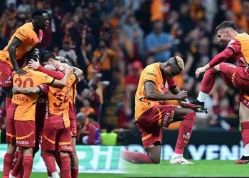 Safa Kar yazdı I Galatasaray güle oynaya…!