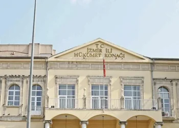Valilik duyurdu: İzmir’de beş günlük gösteri yasağı