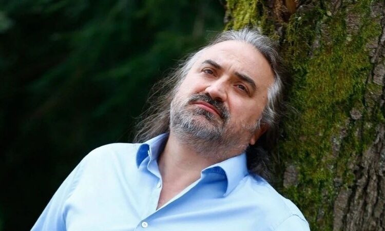 Volkan Konak'ın yıllar önceki sözleri ortaya çıktı: 'Bayramda ölenlere çok üzülüyorum' 1 Volkan Konak’ın yıllar önceki sözleri ortaya çıktı: ‘Bayramda ölenlere çok üzülüyorum’